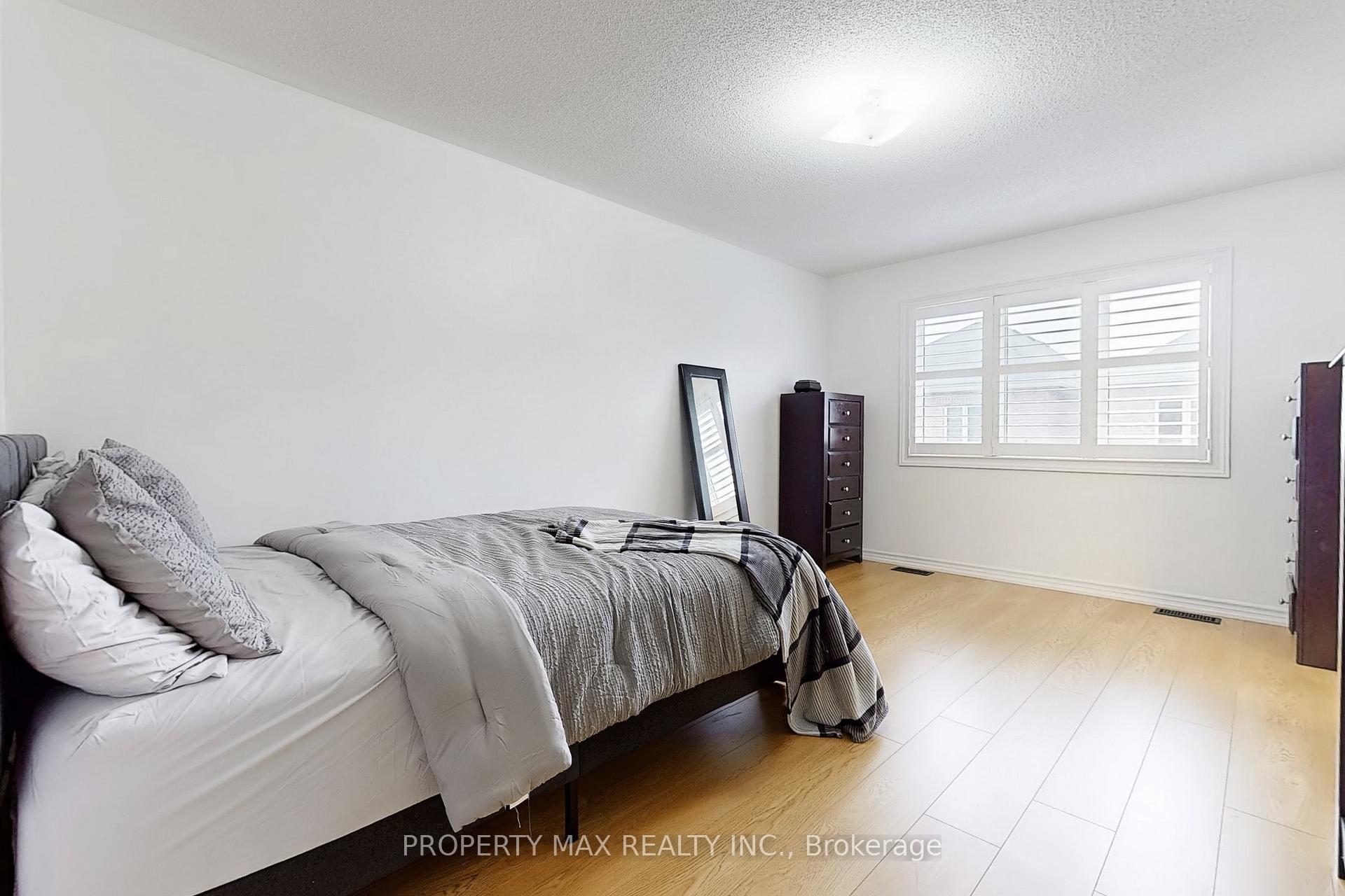 Photo 20 of 1577 Brandy Court, Pickering, Duffin Heights — HOMEH