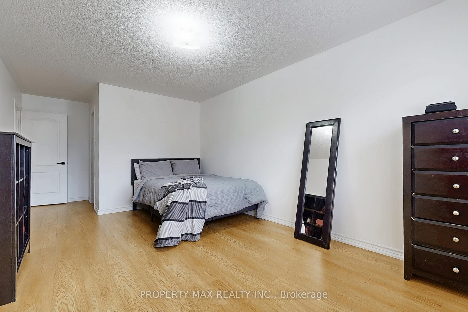 Photo 22 of 1577 Brandy Court, Pickering, Duffin Heights — HOMEH