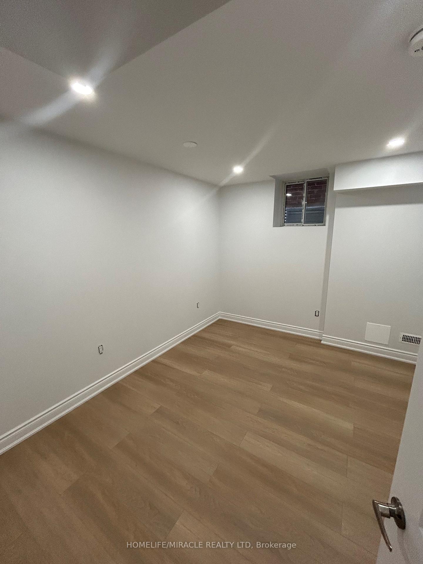 Photo 6 of 1124 Savoline Boulevard, Milton, Harrison — HOMEH