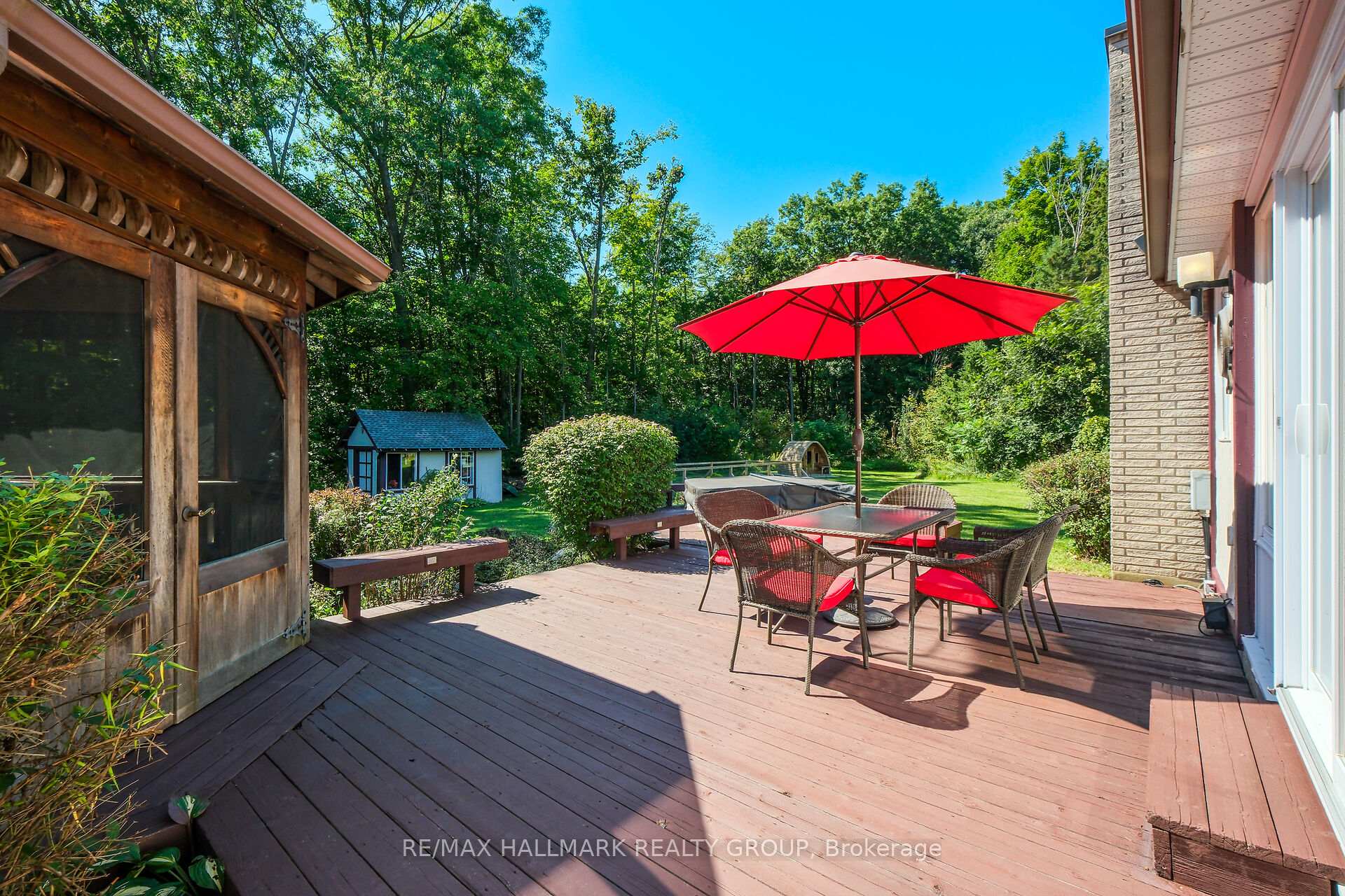 Photo 30 of 1390 Millburn Crescent, Ottawa, Cumberland Ridge — HOMEH