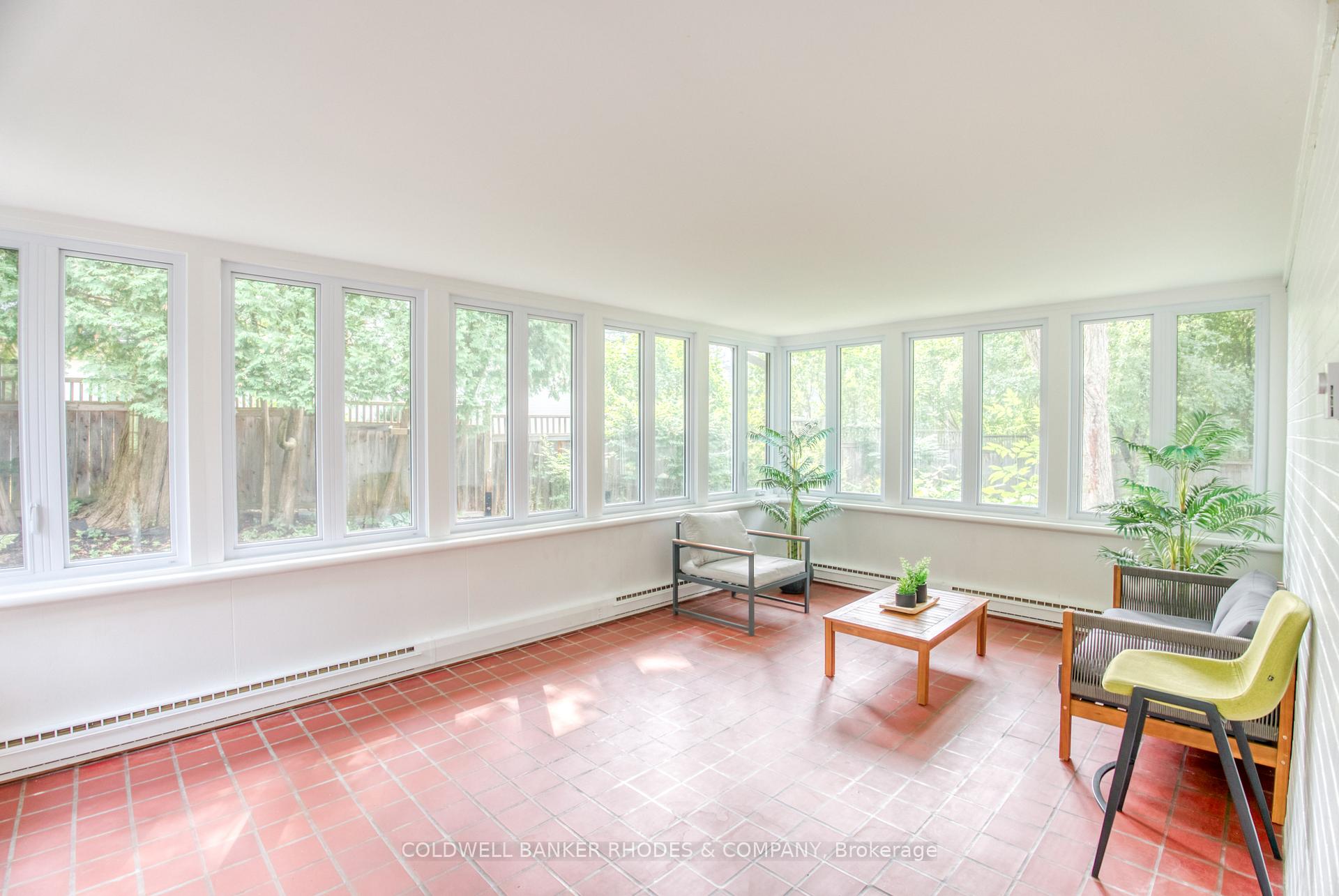 Photo 8 of 150 Lakeway Drive, Ottawa, Rockcliffe — HOMEH