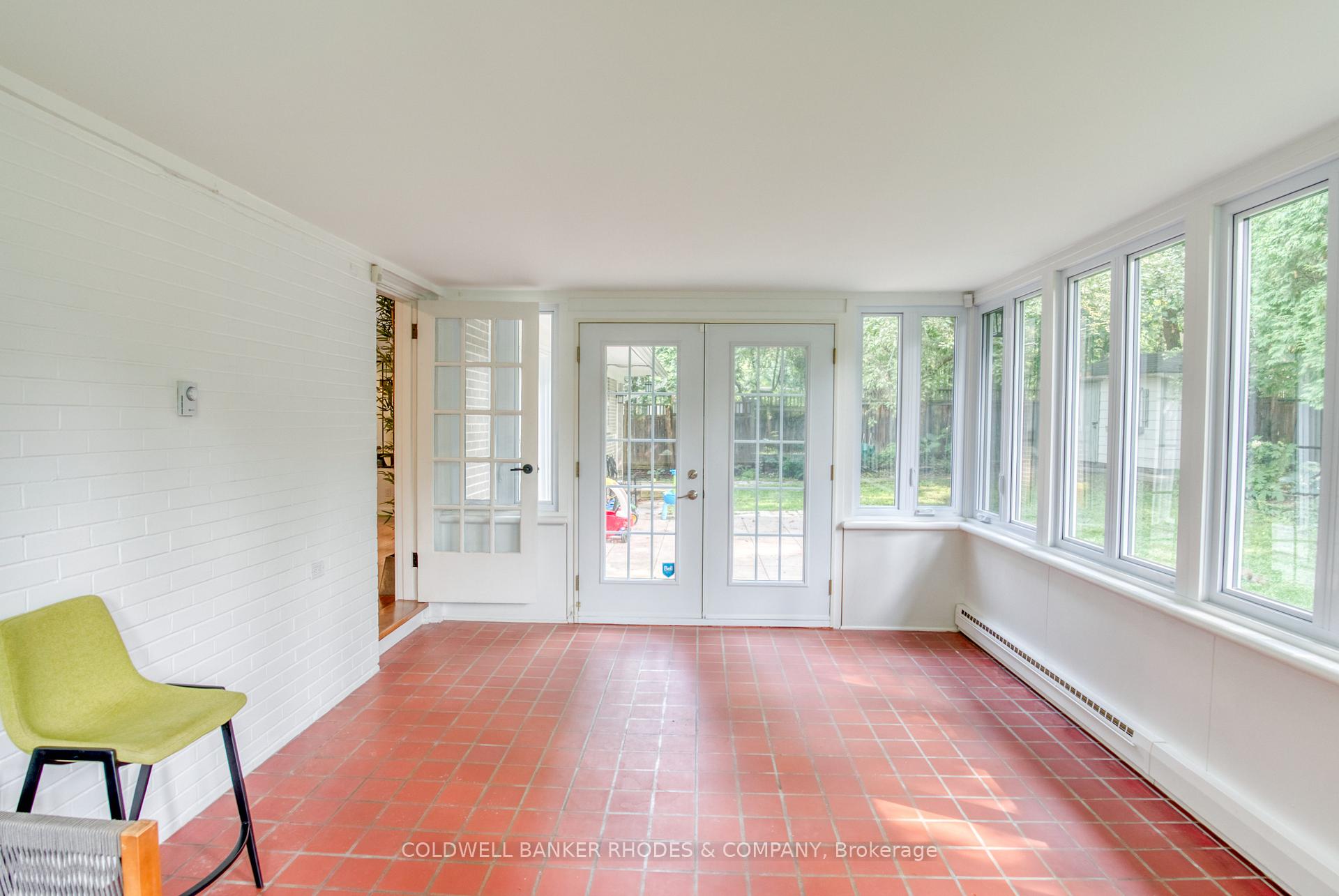 Photo 10 of 150 Lakeway Drive, Ottawa, Rockcliffe — HOMEH