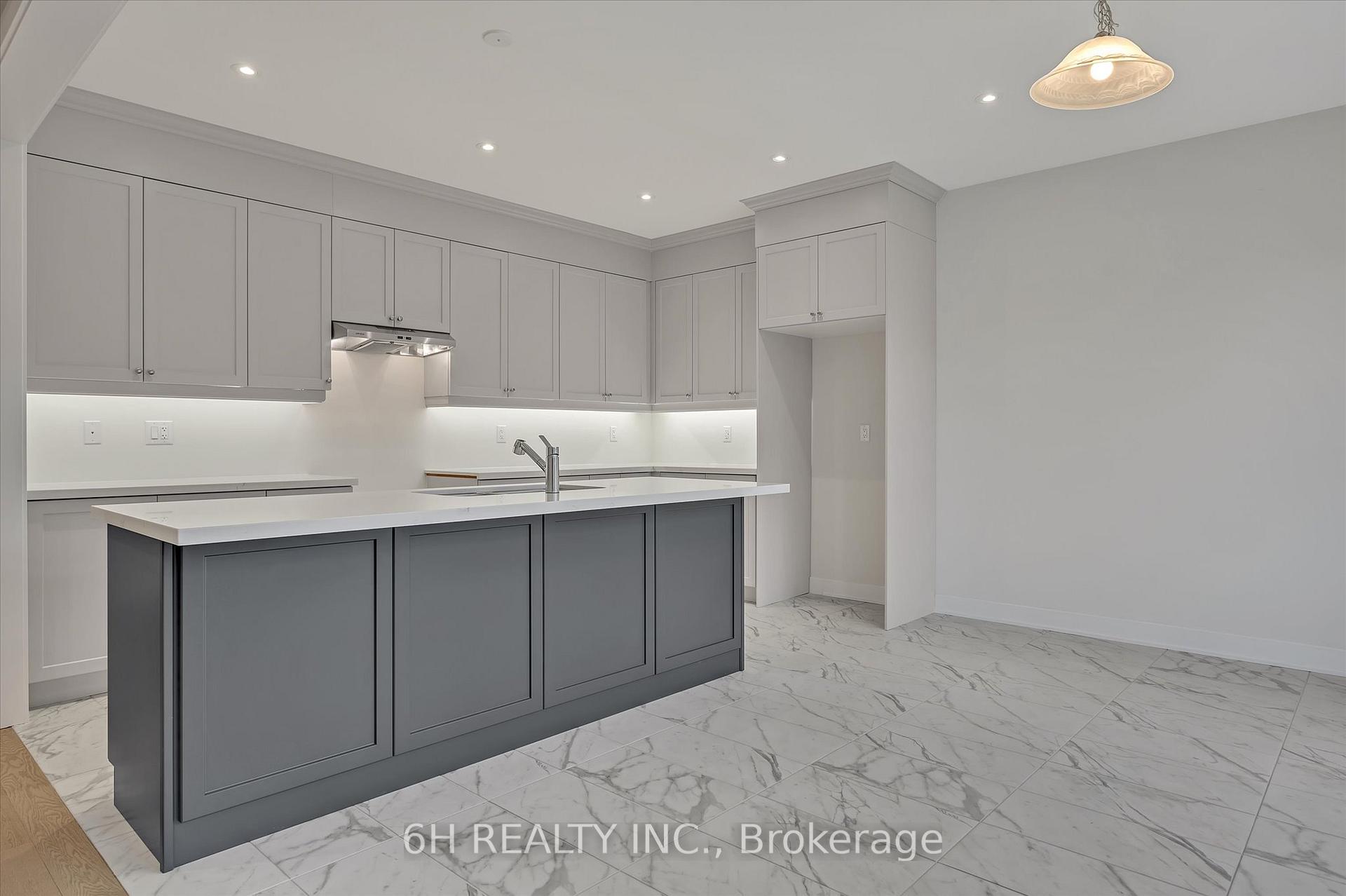 Photo 10 of 818 Griffin Trail, Peterborough, Monaghan Ward 2 — HOMEH