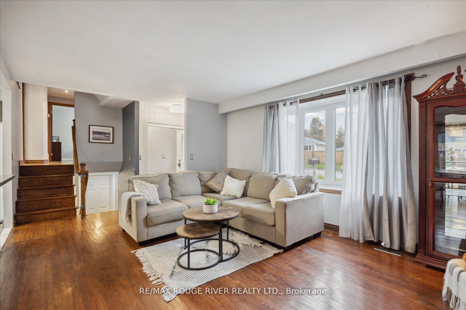 Photo 6 of 224 Arden Drive, Oshawa, Eastdale — HOMEH