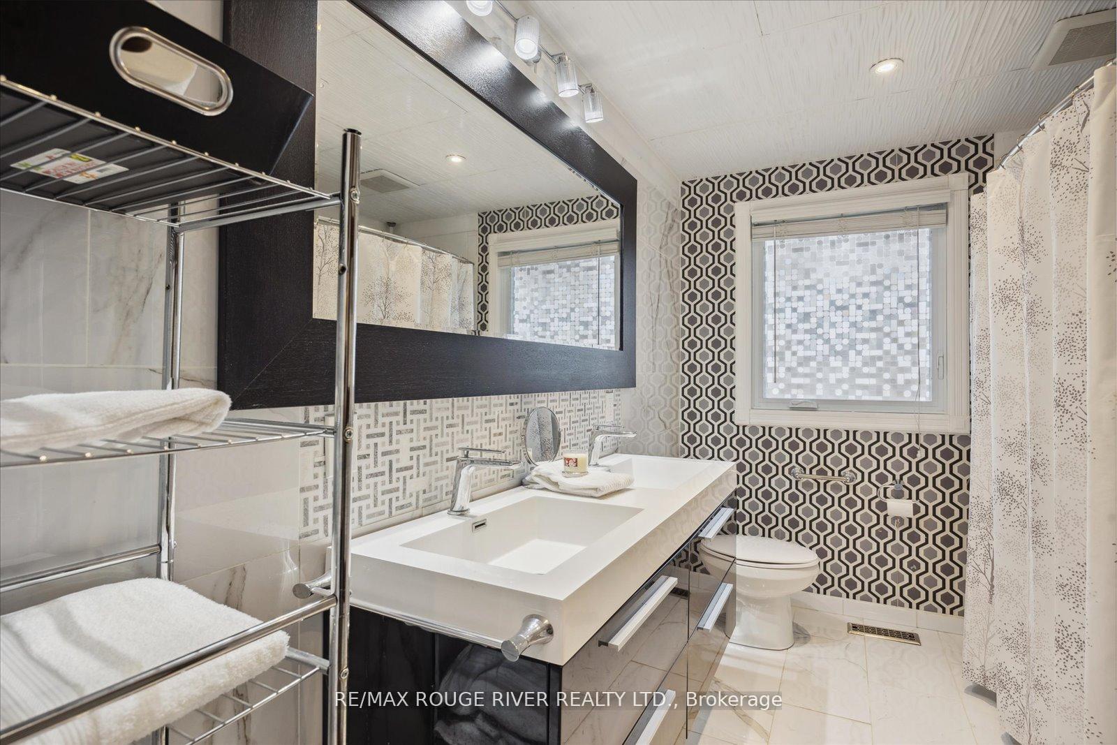 Photo 16 of 224 Arden Drive, Oshawa, Eastdale — HOMEH