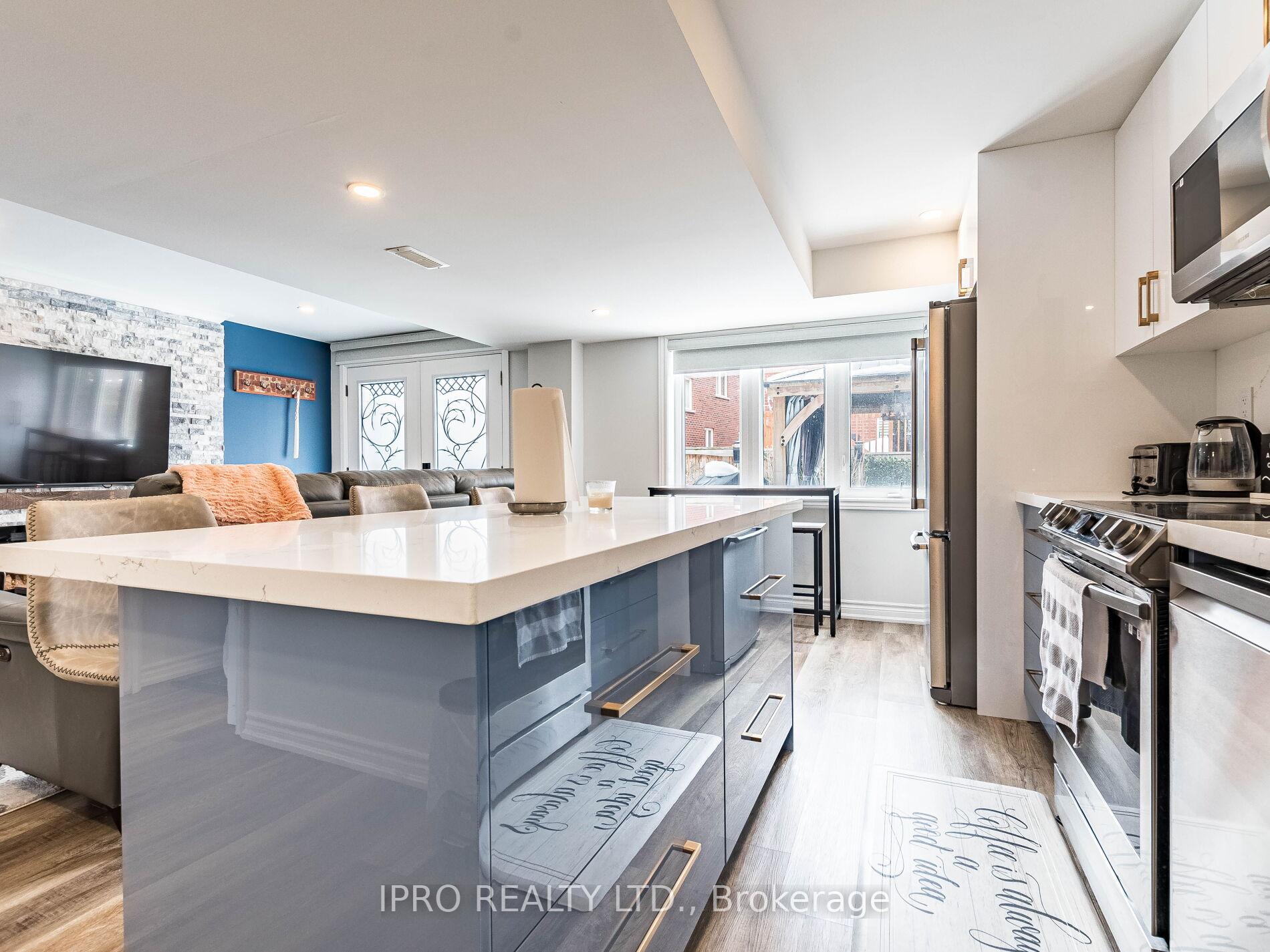 Photo 35 of 371 Savoline Boulevard, Milton, Scott — HOMEH