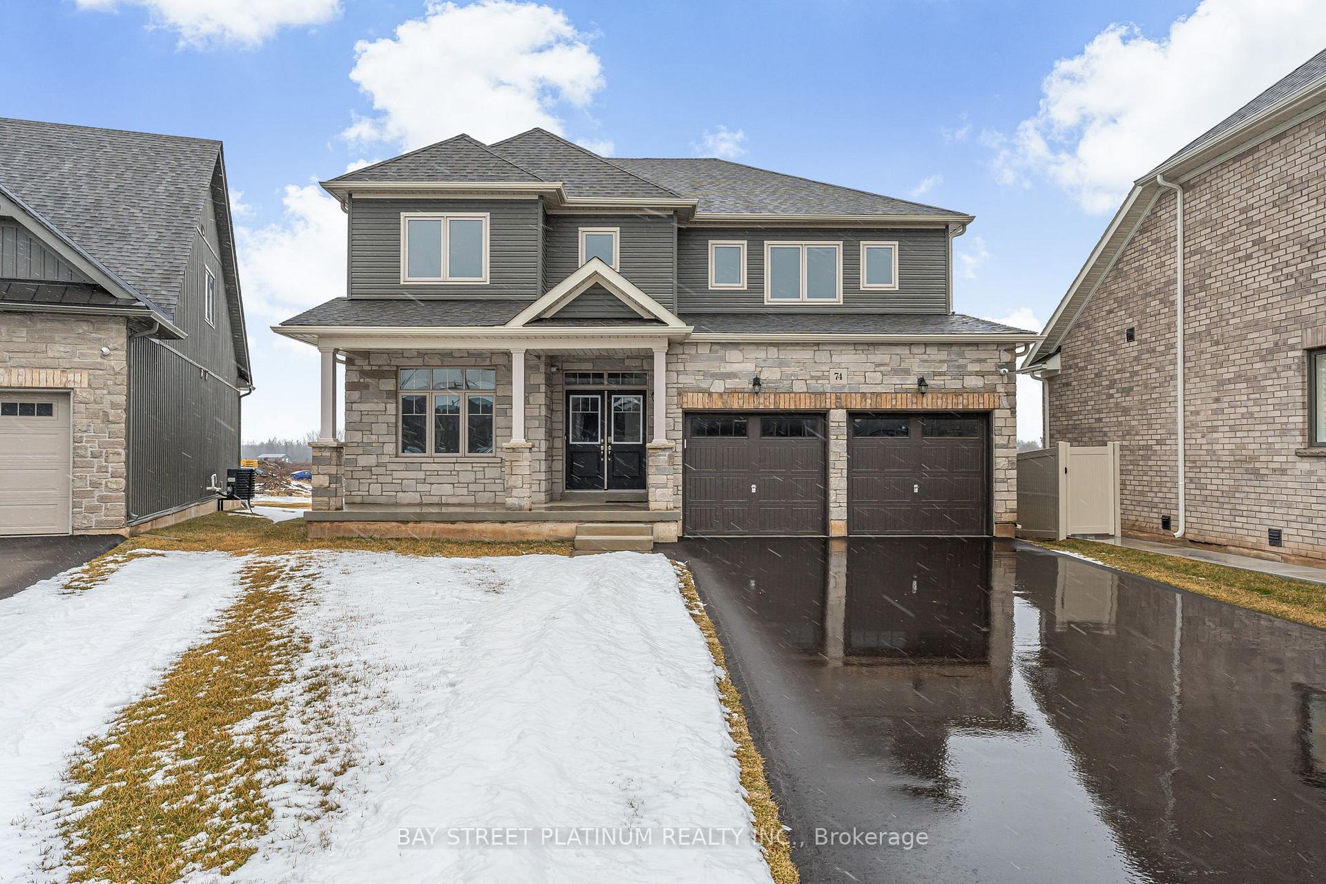 Front of 74 Oriole Crescent