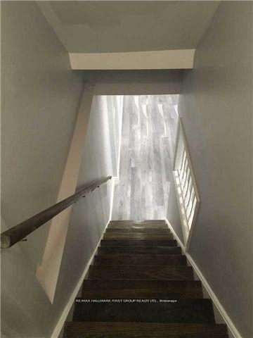 Photo 3 of 234 Shadow Place, Pickering, Rouge Park — HOMEH