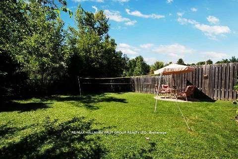 Photo 10 of 234 Shadow Place, Pickering, Rouge Park — HOMEH