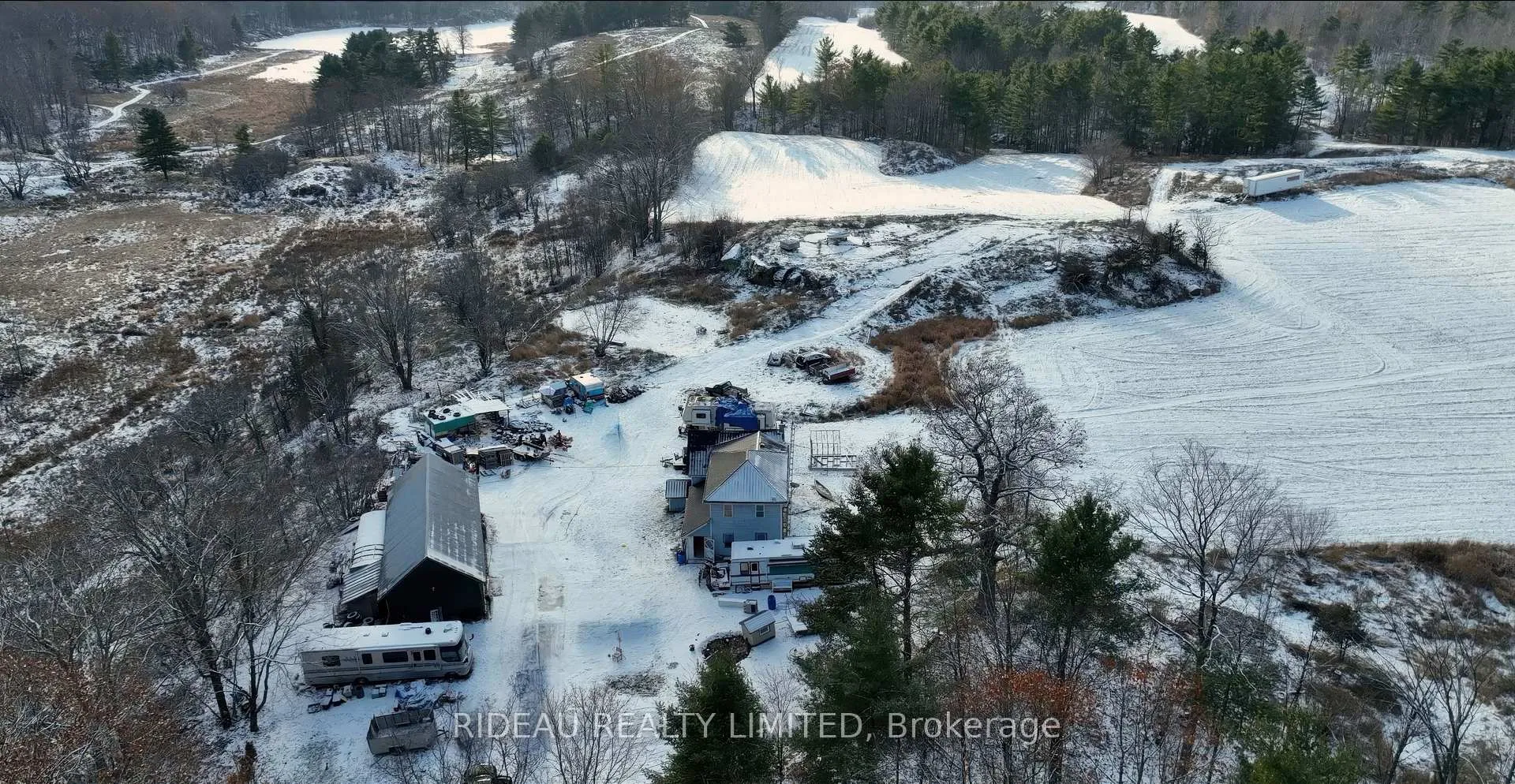 Photo 4 of 1262 Highway 15, Rideau Lakes, Rideau Lakes (South Crosby) Twp — HOMEH