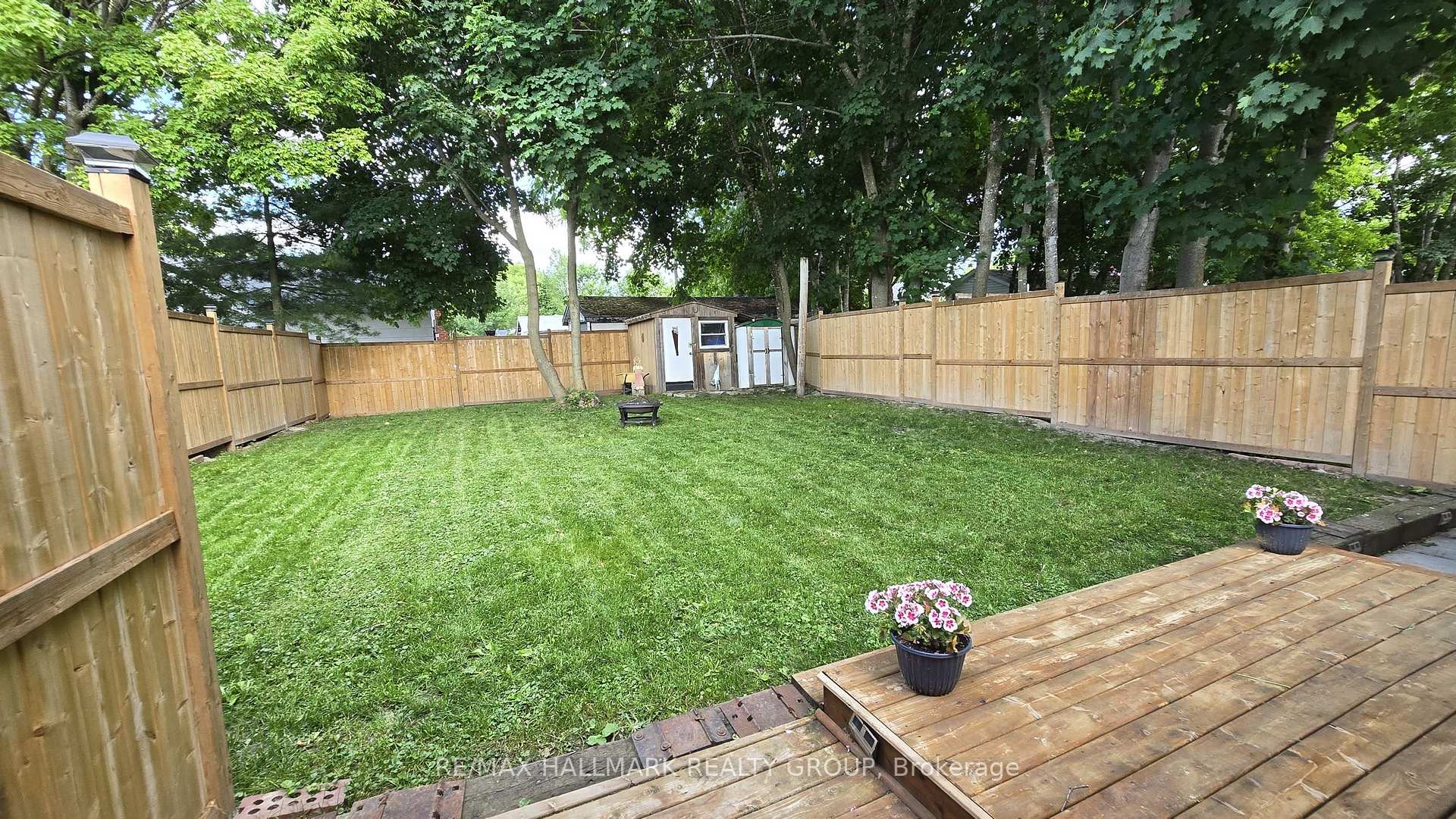 Photo 2 of 231 William Avenue, Renfrew — HOMEH