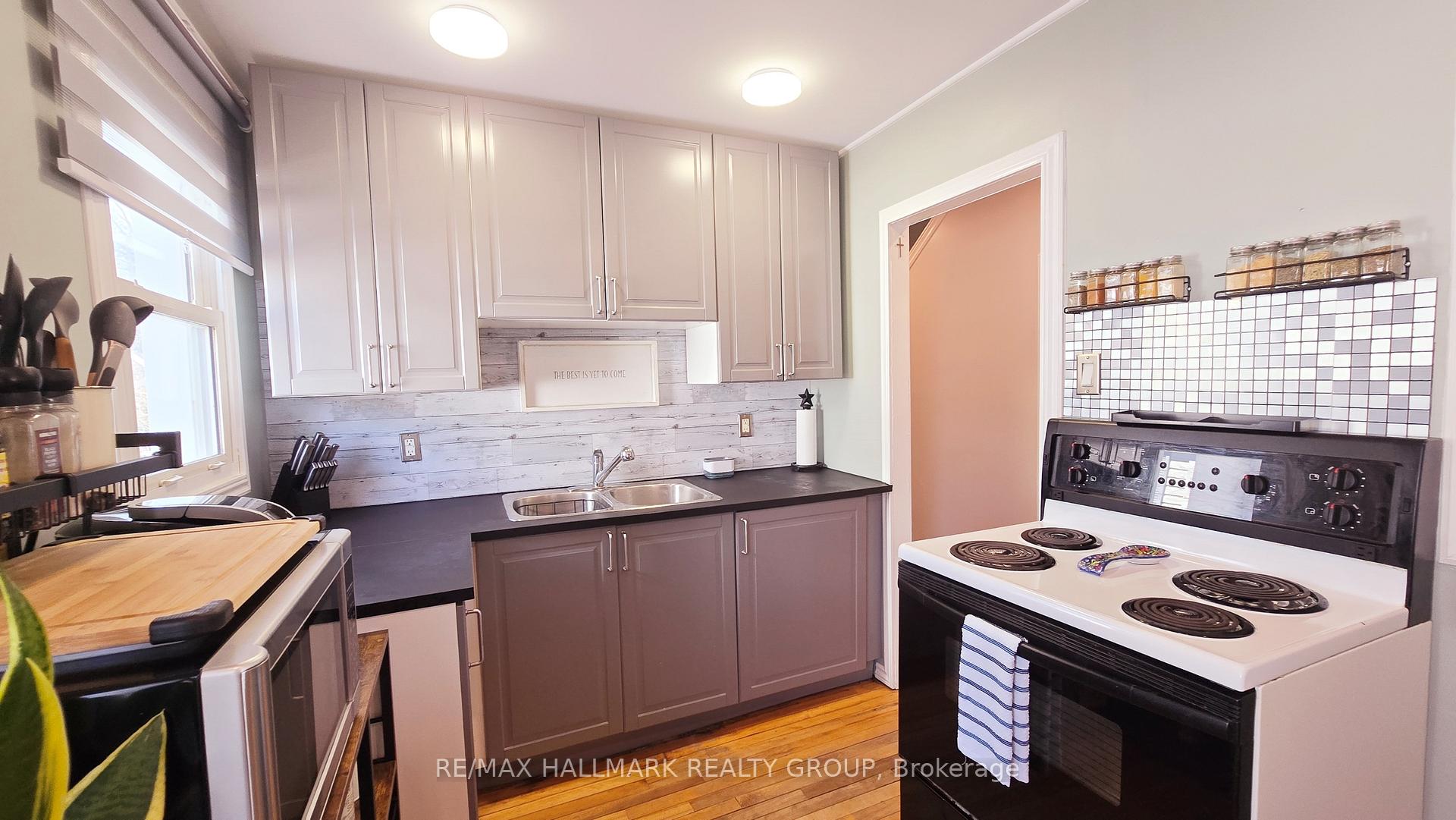 Photo 7 of 231 William Avenue, Renfrew — HOMEH