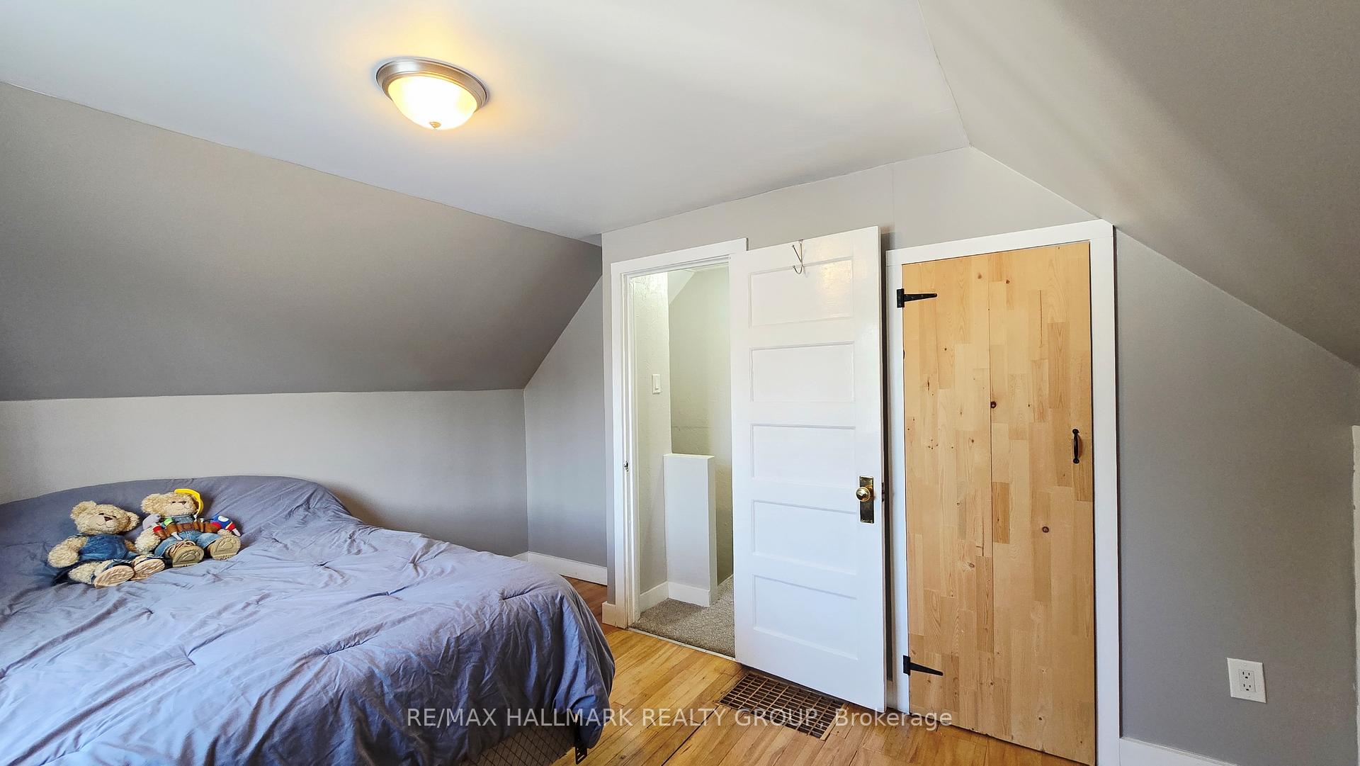 Photo 13 of 231 William Avenue, Renfrew — HOMEH