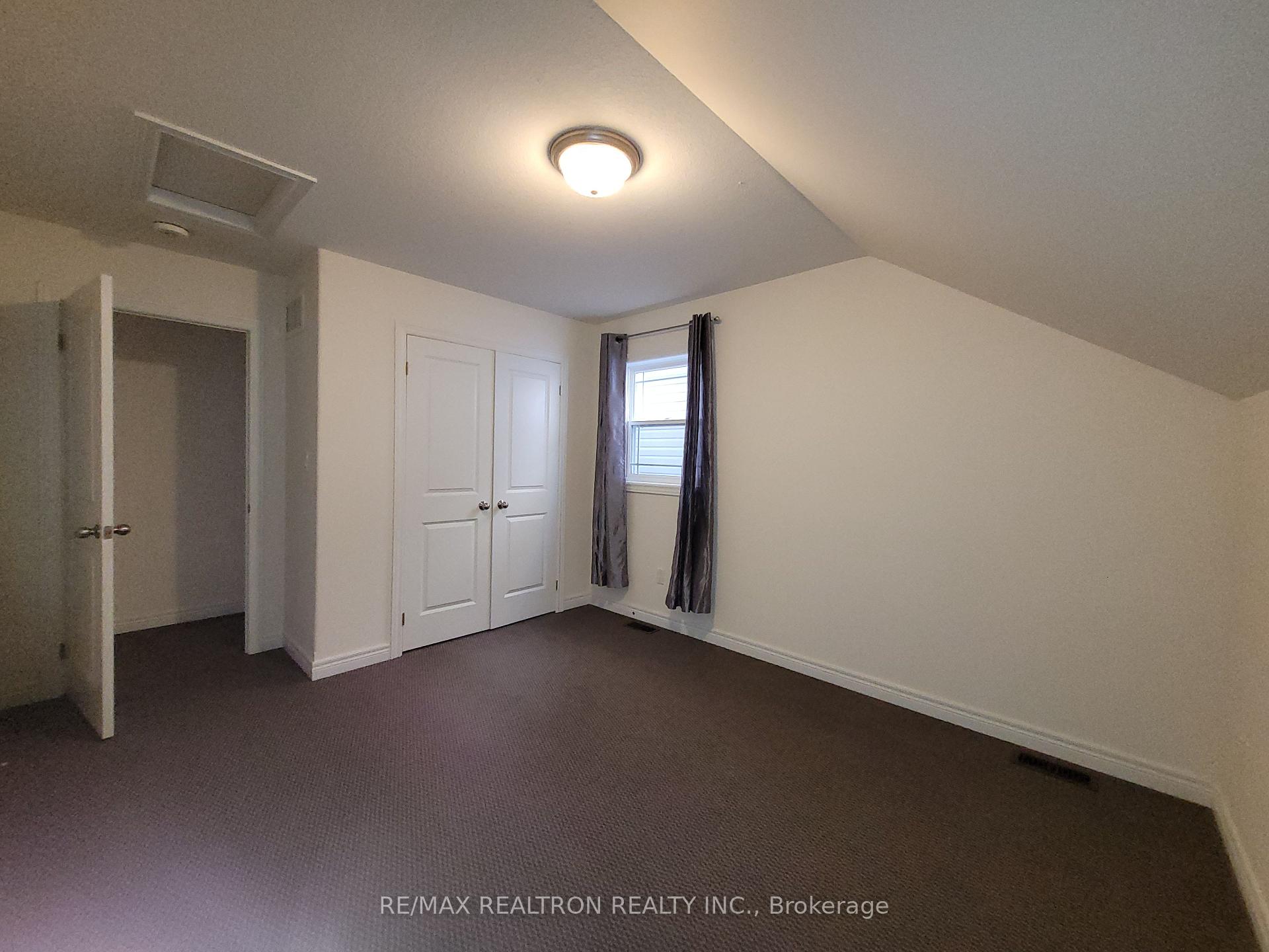Photo 11 of 122 Rothwell Gardens, Peterborough, Northcrest Ward 5 — HOMEH