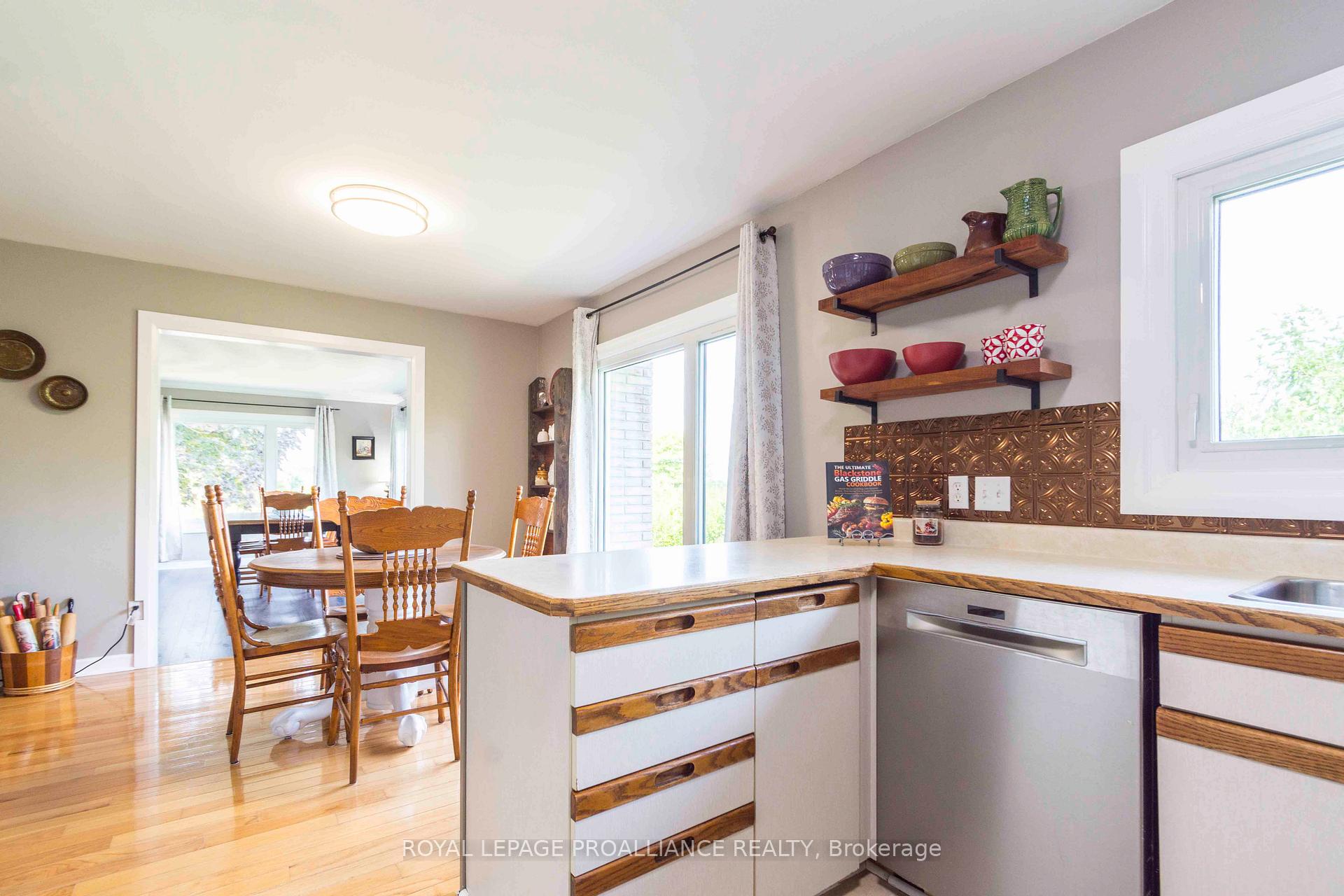 Photo 16 of 37 Dempsey Road, Prince Edward County, Ameliasburg Ward — HOMEH