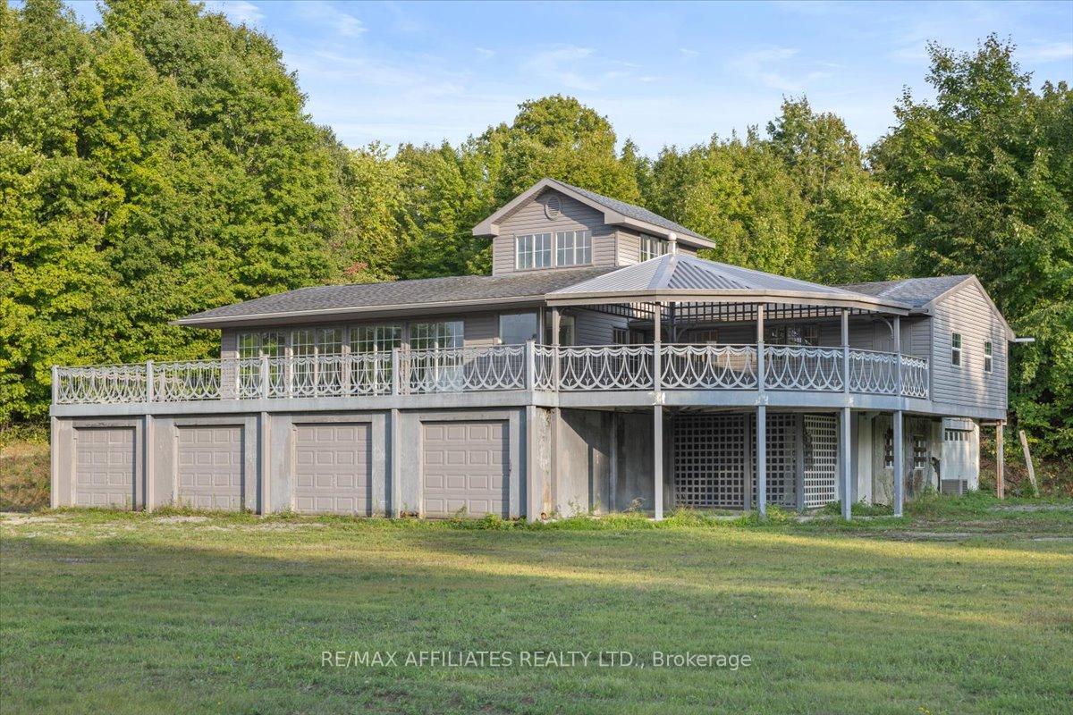 Photo 1 of 1215 Narrows Lock Road, Rideau Lakes, Rideau Lakes (North Crosby) Twp — HOMEH