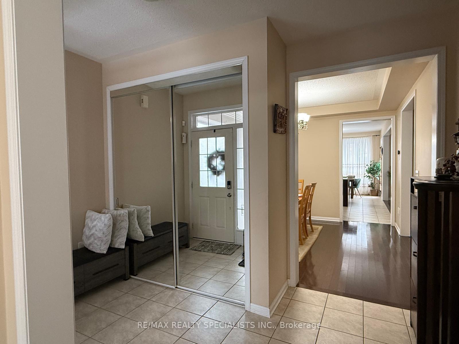 Photo 2 of 142 Willet Terrace, Milton, Harrison — HOMEH