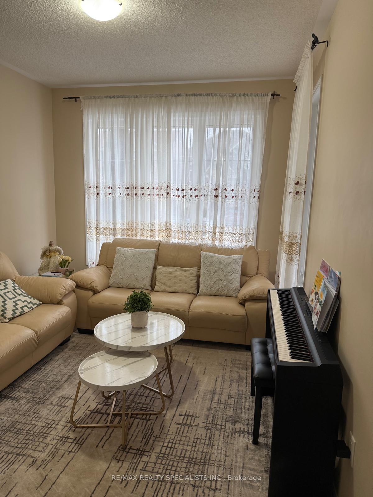Photo 7 of 142 Willet Terrace, Milton, Harrison — HOMEH