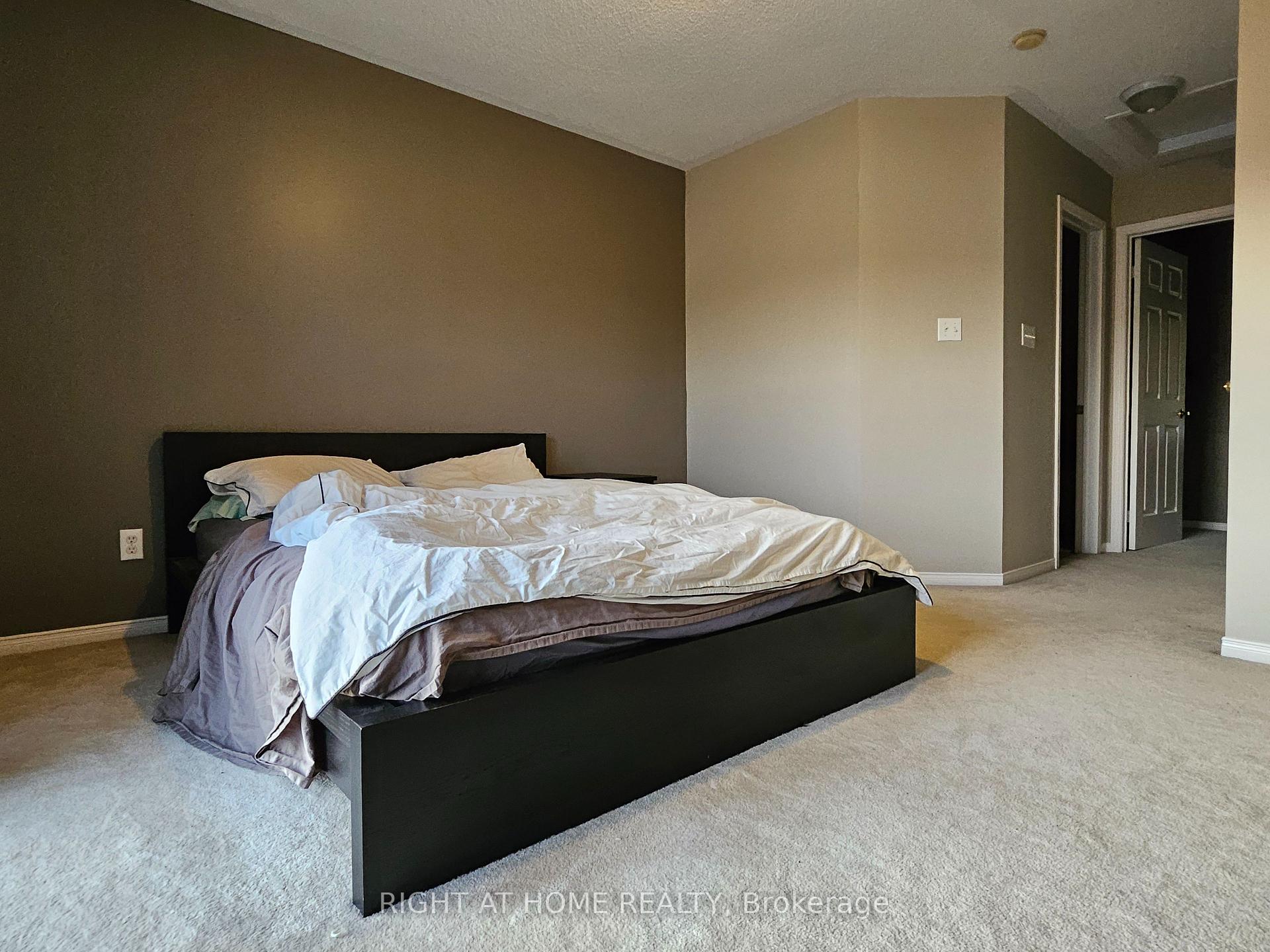 Photo 10 of Unit 75, 1775 Valley Farm Road, Pickering, Town Centre — HOMEH