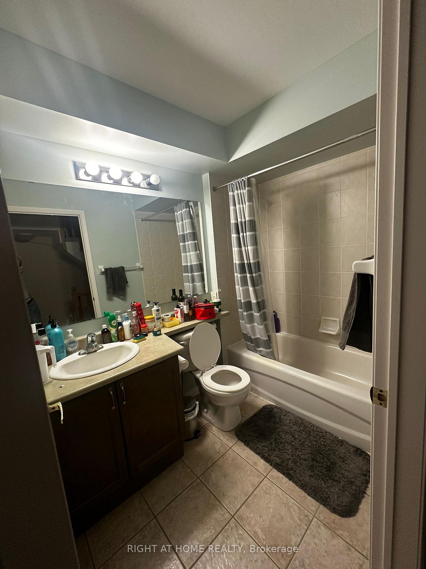 Photo 19 of Unit 75, 1775 Valley Farm Road, Pickering, Town Centre — HOMEH