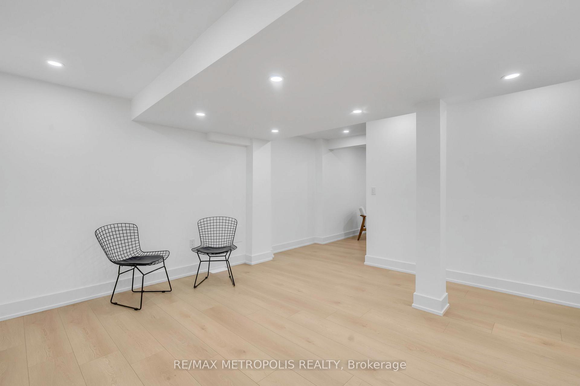 Photo 29 of 1028 Moorelands Crescent, Pickering, Rosebank — HOMEH