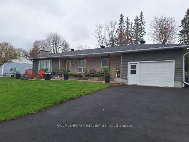 Photo 2 of 970 Meteor Avenue, Ottawa, Navan — HOMEH