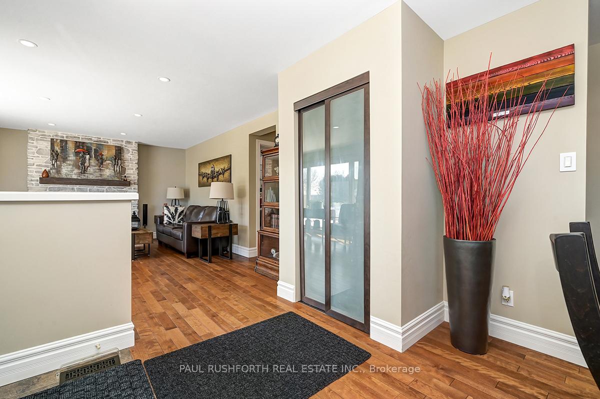 Photo 7 of 970 Meteor Avenue, Ottawa, Navan — HOMEH
