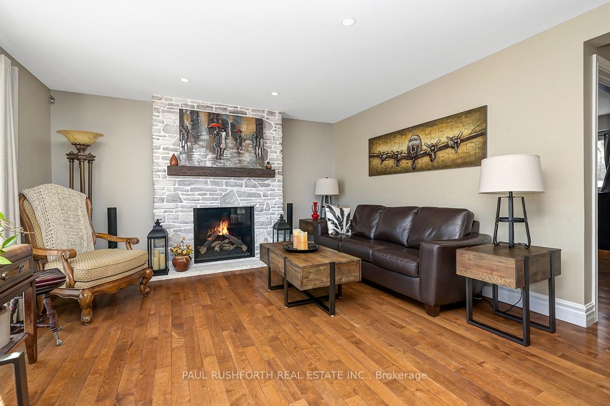 Photo 9 of 970 Meteor Avenue, Ottawa, Navan — HOMEH