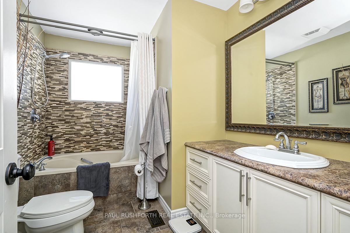 Photo 18 of 970 Meteor Avenue, Ottawa, Navan — HOMEH
