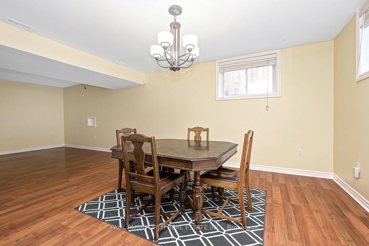 Photo 24 of 970 Meteor Avenue, Ottawa, Navan — HOMEH