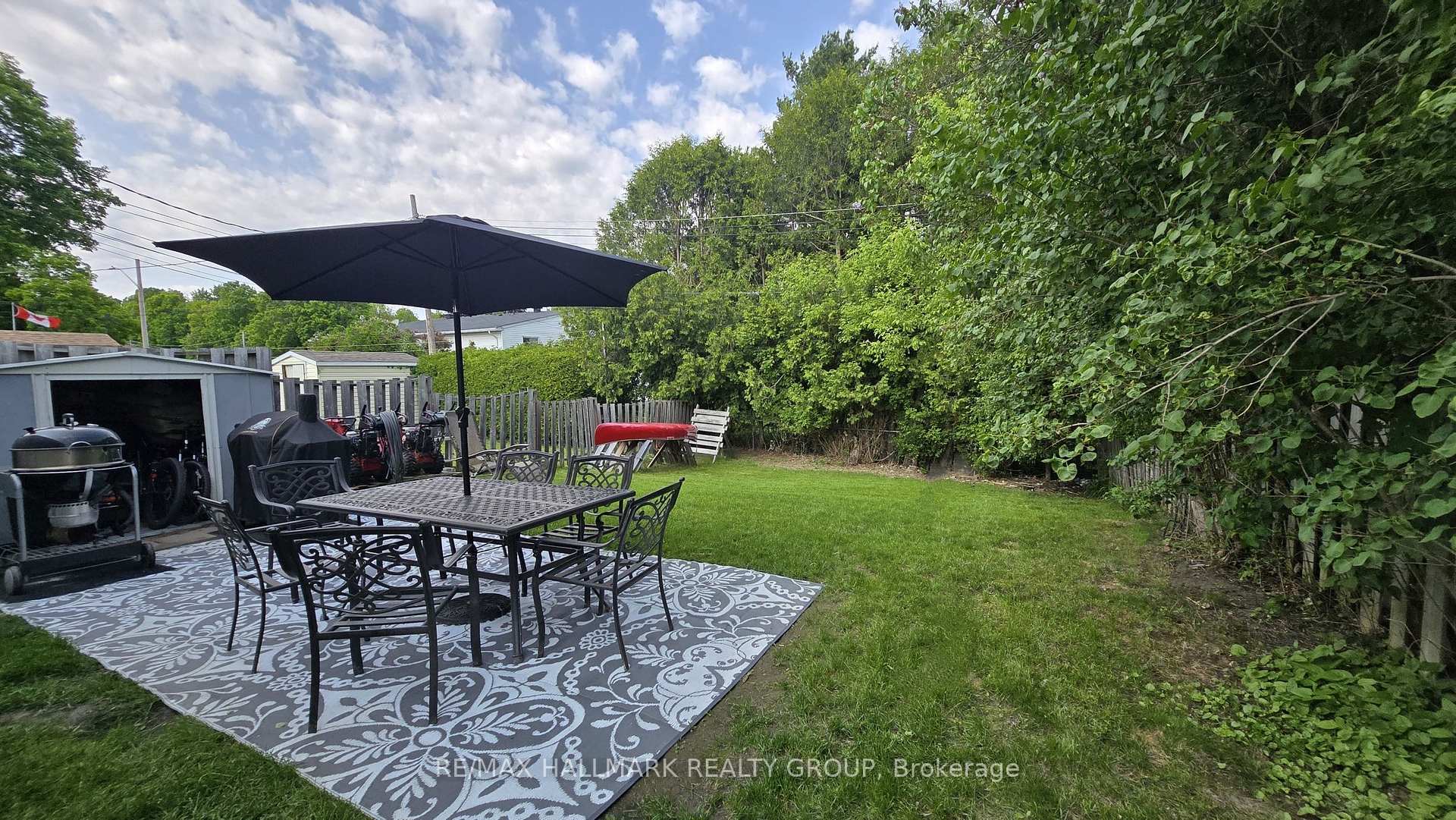 Photo 6 of 228 Airth Boulevard, Renfrew — HOMEH