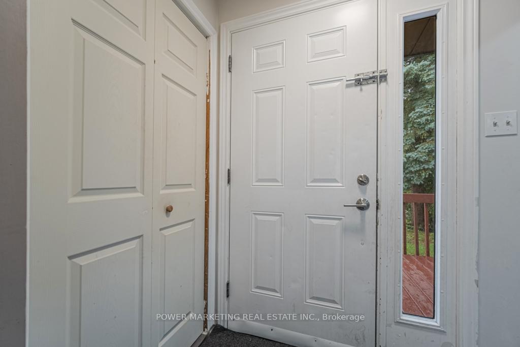Photo 5 of 334 Tulip Crescent, Ottawa, Chatelaine Village — HOMEH