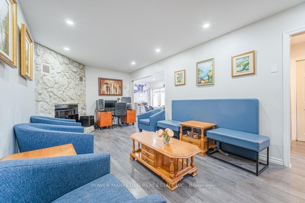 Photo 8 of 334 Tulip Crescent, Ottawa, Chatelaine Village — HOMEH
