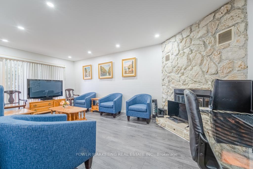 Photo 9 of 334 Tulip Crescent, Ottawa, Chatelaine Village — HOMEH