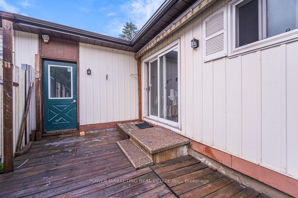 Photo 30 of 334 Tulip Crescent, Ottawa, Chatelaine Village — HOMEH