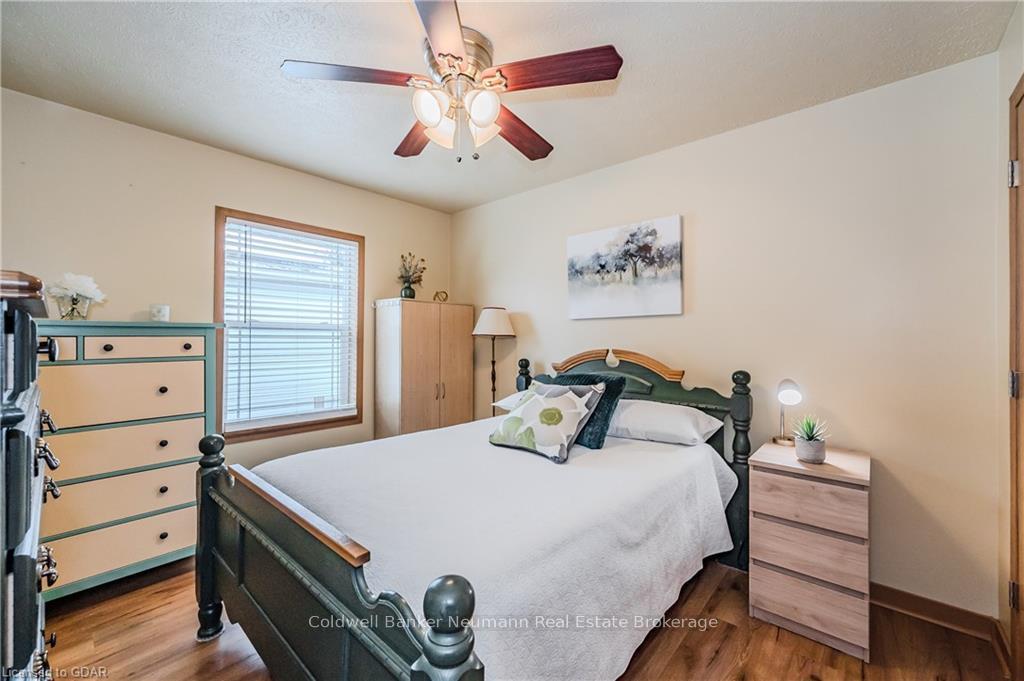 Photo 18 of 41 Cedarbush Crescent Pvt, Puslinch, Rural Puslinch East — HOMEH