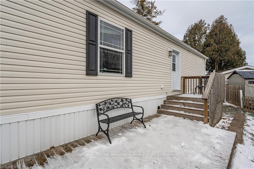 Photo 27 of 41 Cedarbush Crescent Pvt, Puslinch, Rural Puslinch East — HOMEH