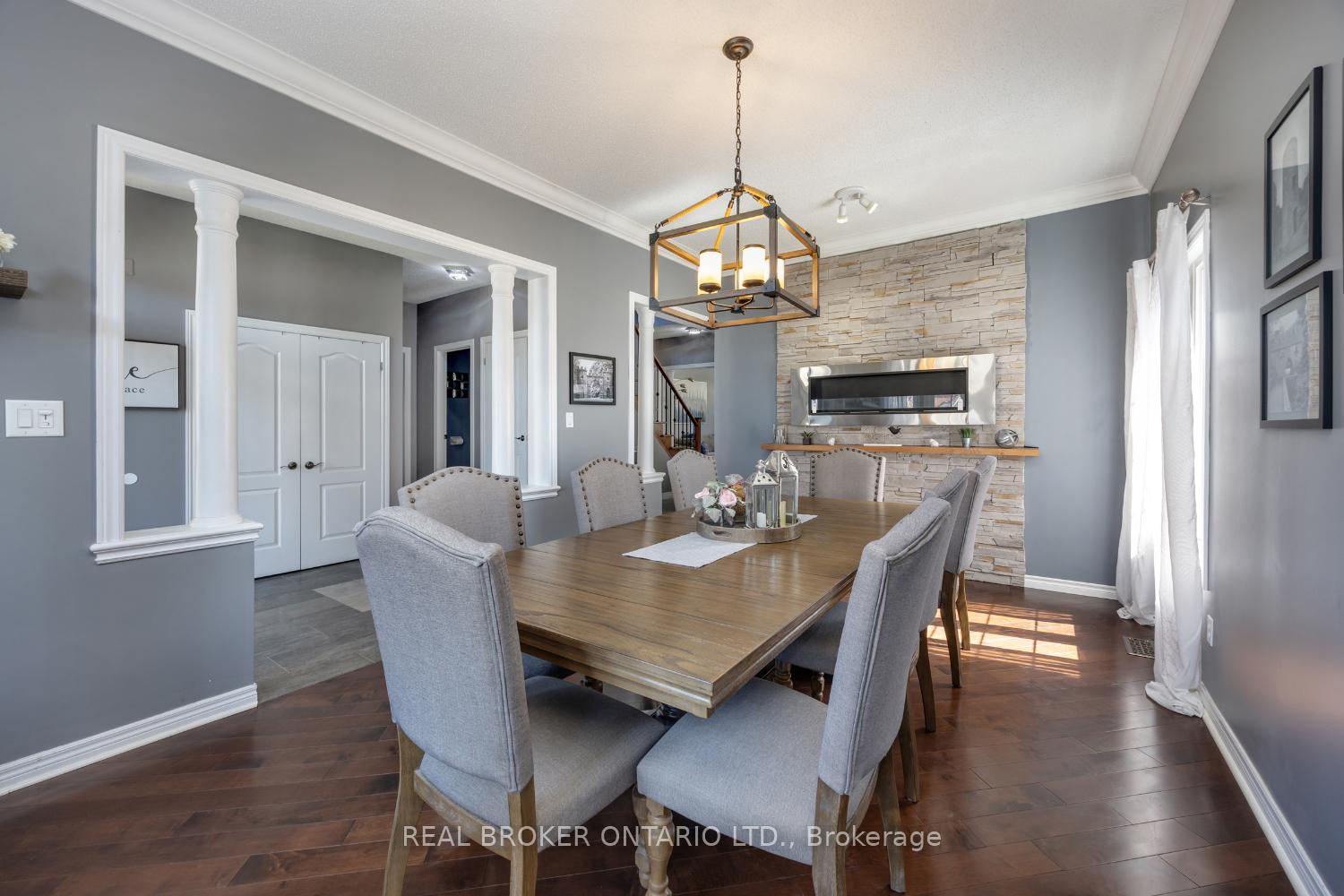 Photo 10 of 916 Barbados Street, Oshawa, Northglen — HOMEH