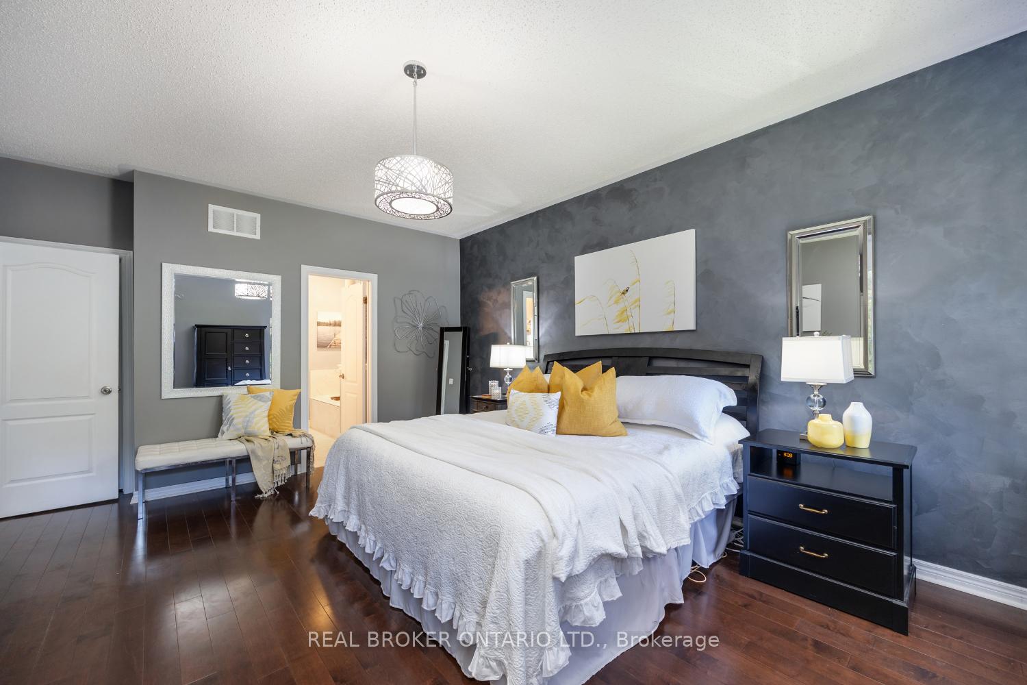 Photo 21 of 916 Barbados Street, Oshawa, Northglen — HOMEH