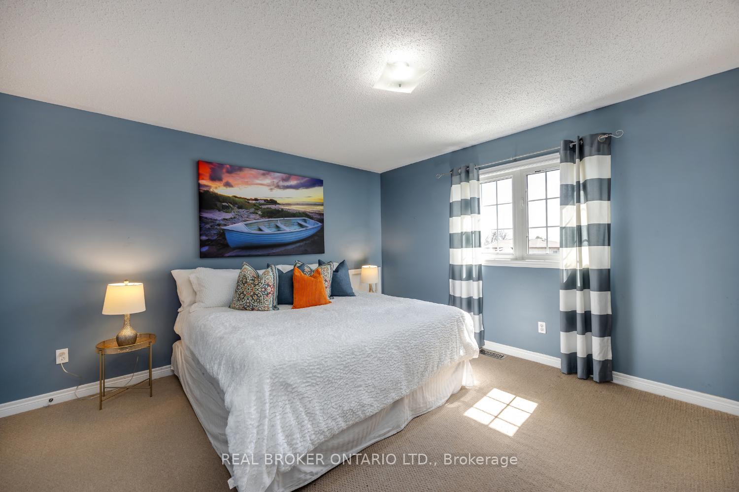 Photo 24 of 916 Barbados Street, Oshawa, Northglen — HOMEH