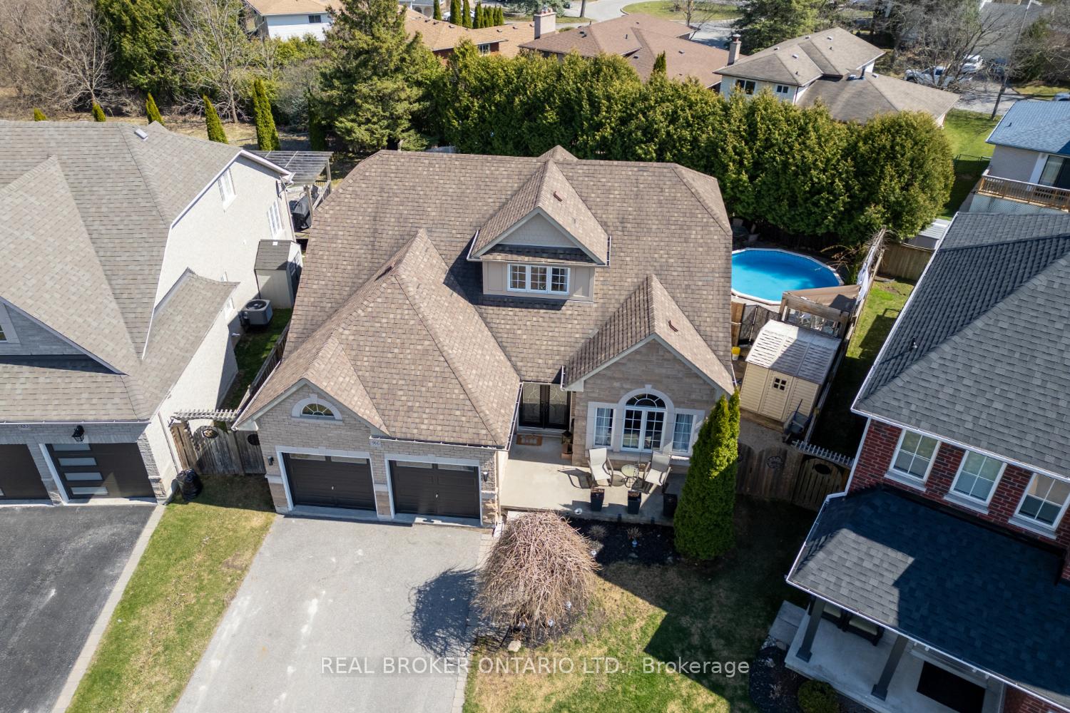 Photo 37 of 916 Barbados Street, Oshawa, Northglen — HOMEH