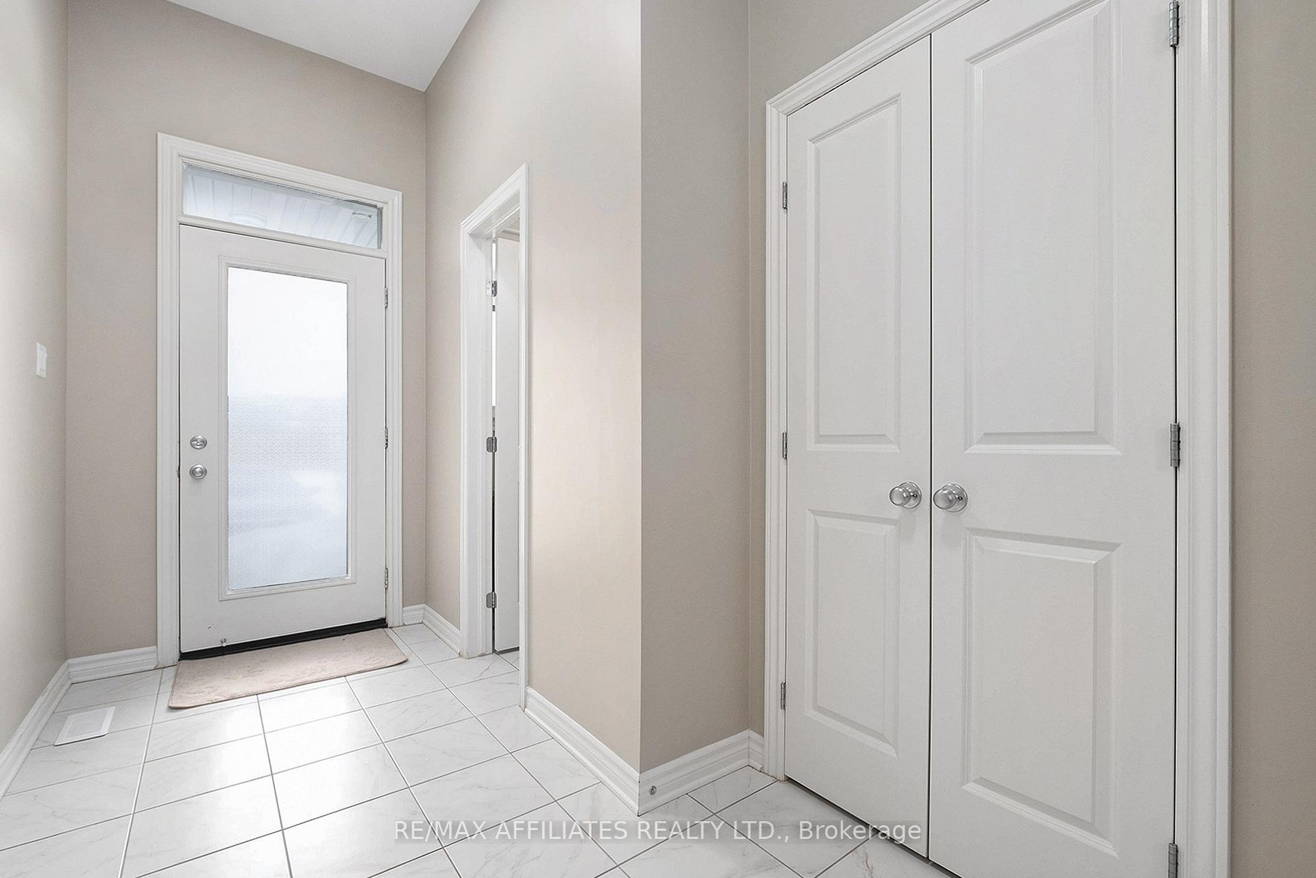 Photo 5 of 711 Cap Diamant Way, Ottawa, Camelot — HOMEH