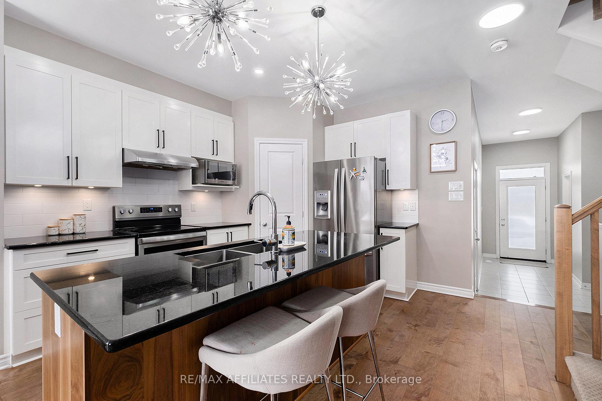Photo 11 of 711 Cap Diamant Way, Ottawa, Camelot — HOMEH