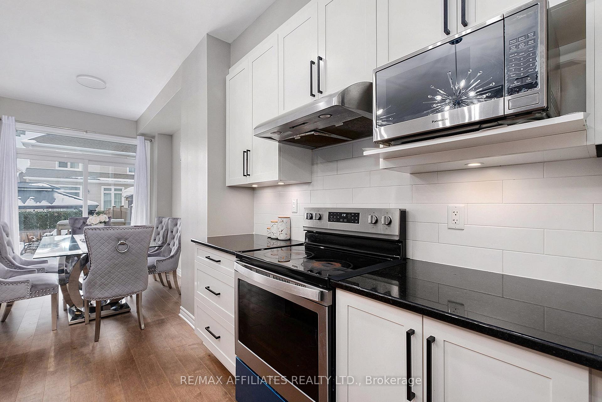 Photo 13 of 711 Cap Diamant Way, Ottawa, Camelot — HOMEH