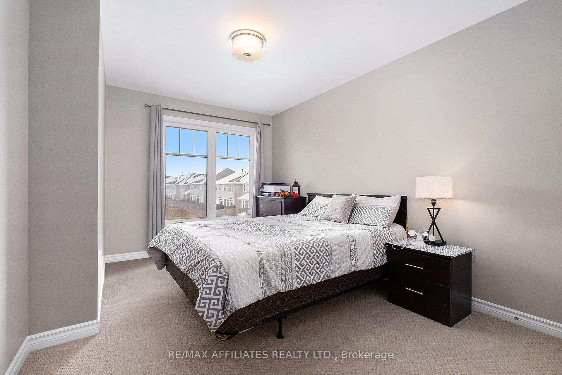 Photo 17 of 711 Cap Diamant Way, Ottawa, Camelot — HOMEH
