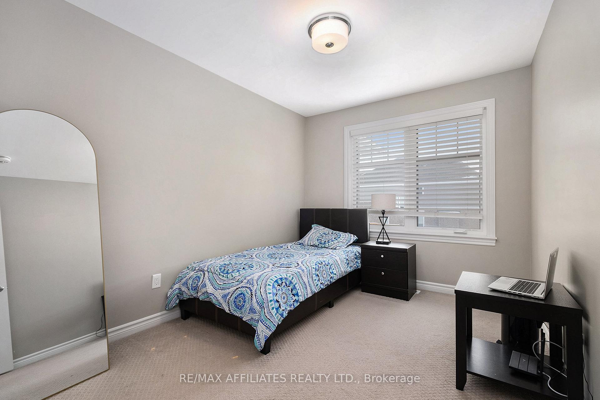 Photo 21 of 711 Cap Diamant Way, Ottawa, Camelot — HOMEH