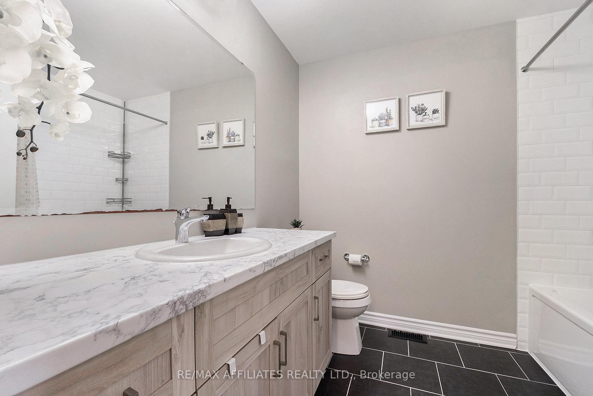 Photo 22 of 711 Cap Diamant Way, Ottawa, Camelot — HOMEH