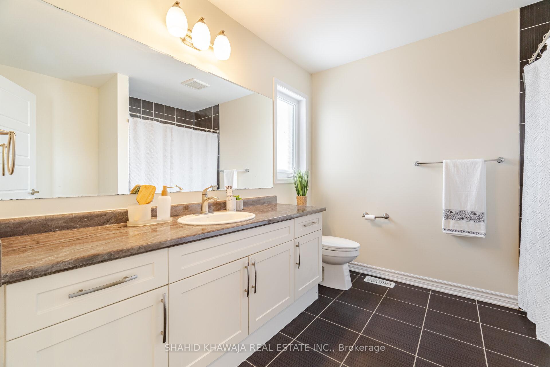 Photo 21 of 1175 Leger Way, Milton, Ford — HOMEH