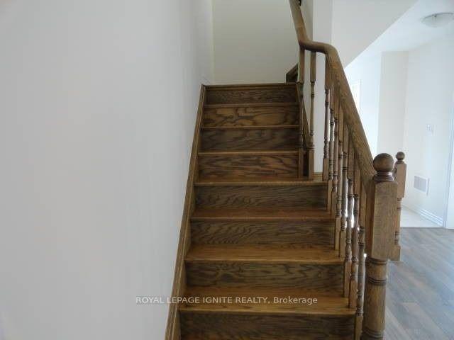 Photo 11 of 1022 Dragonfly Avenue, Pickering, Rural Pickering — HOMEH