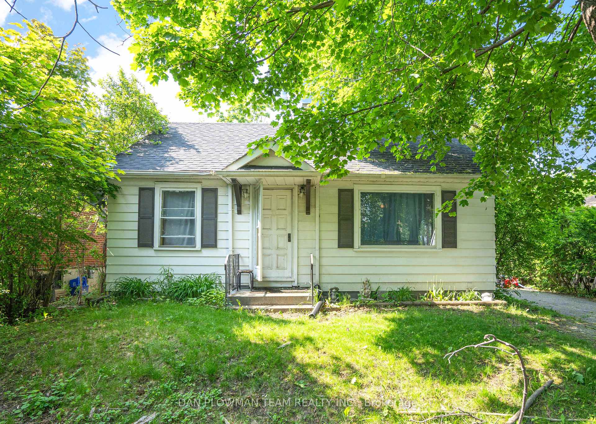 Photo 3 of 554 Veterans Road, Oshawa, Farewell — HOMEH
